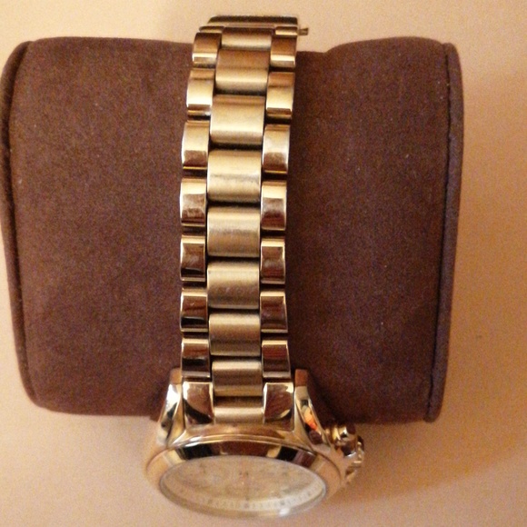 Michael Kors   Chronograph Gold watch - Picture 3 of 6